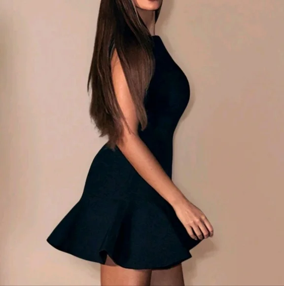 Women's New Solid Color Sleeveless Ruffle Hem Short Casual Dress - Picture 2 of 4